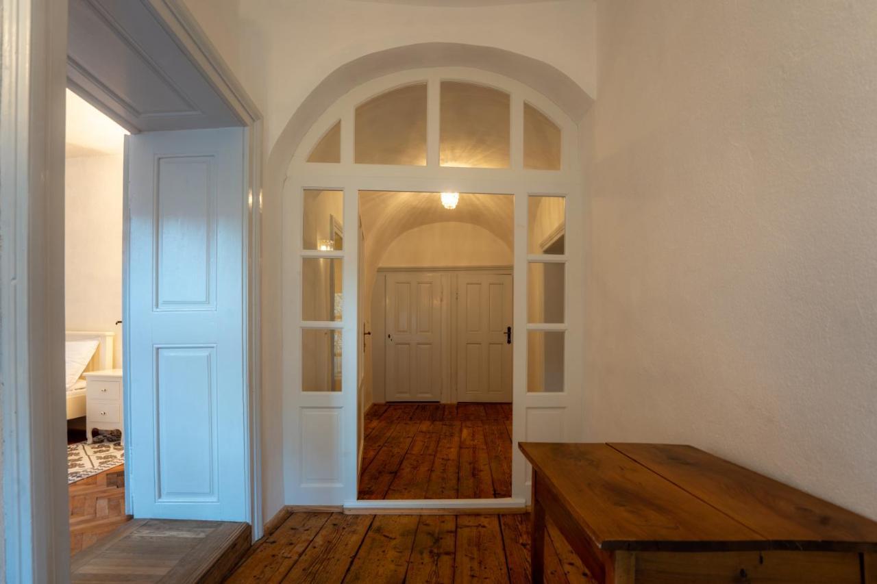 Casa Josef Bacon - La Strada - Aparthotel Sighişoara Exteriör bild