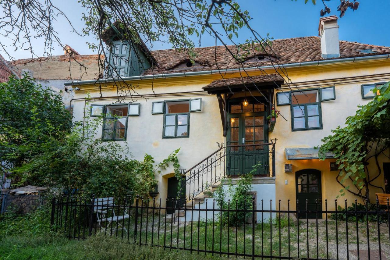 Casa Josef Bacon - La Strada - Aparthotel Sighişoara Exteriör bild